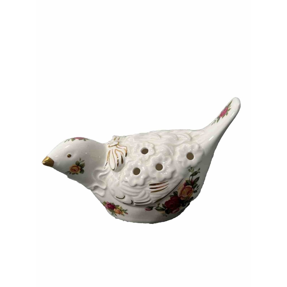 Royal Albert Bone China Old Country Roses Bird Pommander Rare